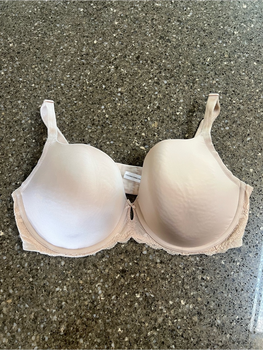 Torrid Curve Seamless Nude T-Shirt Bra with Lace Trim Full Figure Size 38DD
